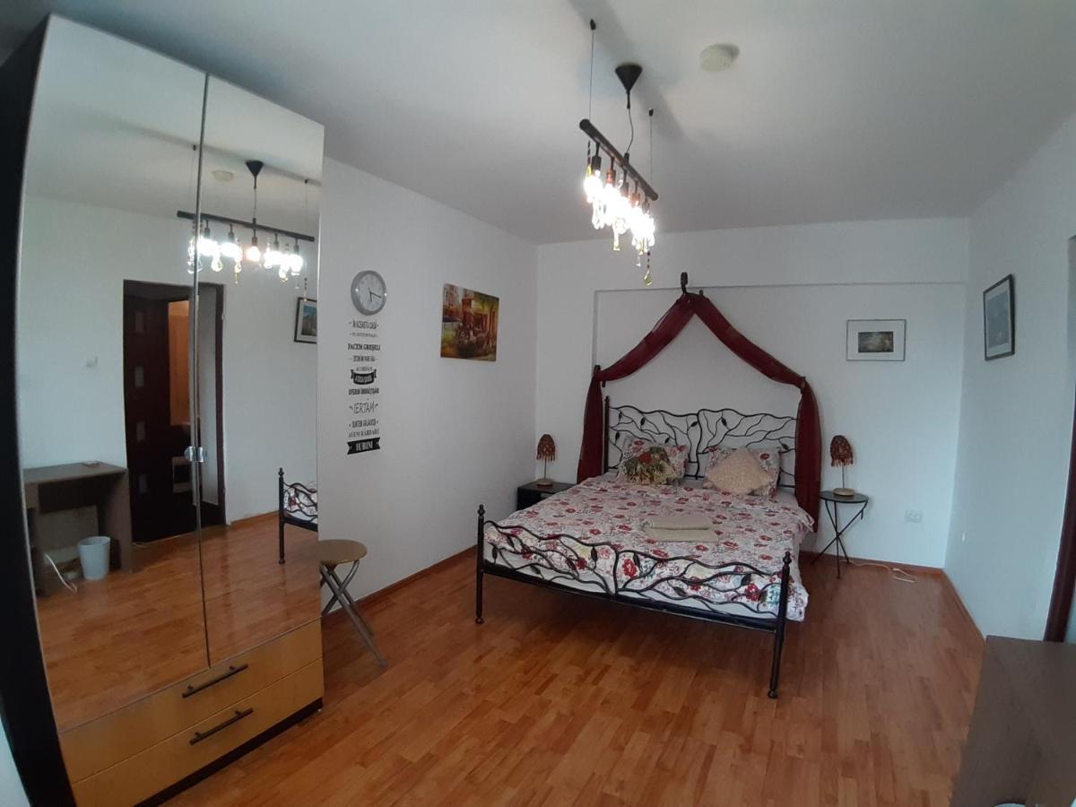 Piata Amzei Old Town Apartman Bukarest Kültér fotó